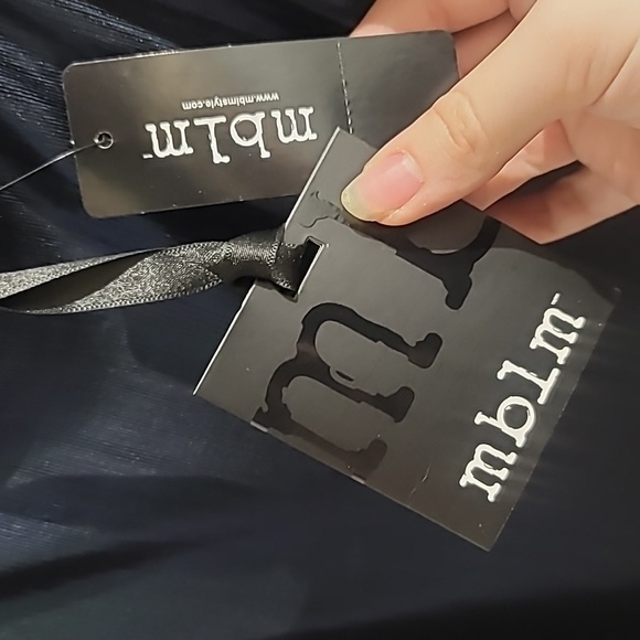 Assymetrical Blue Metallic dress - Picture 8 of 9